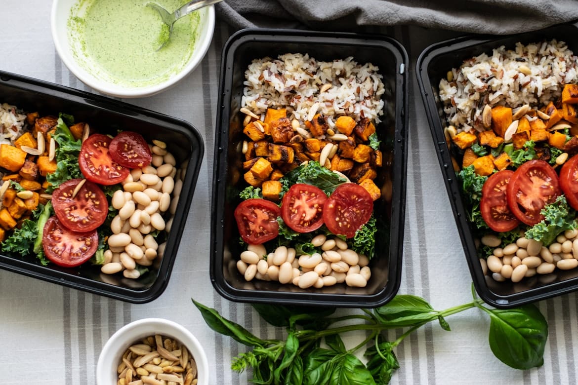 Simple Meal Planning Tips for Busy Professionals